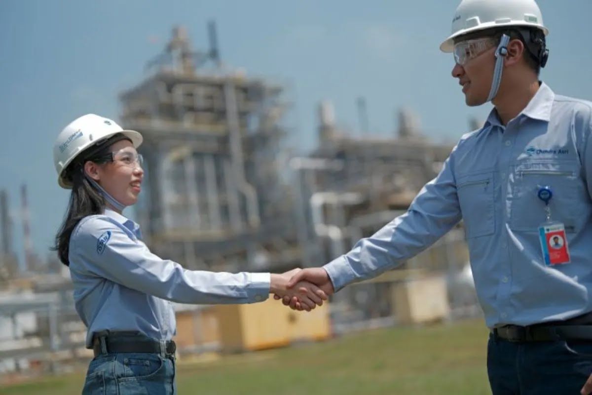 Analis nilai ekspansi regional Chandra Asri perkuat petrokimia RI