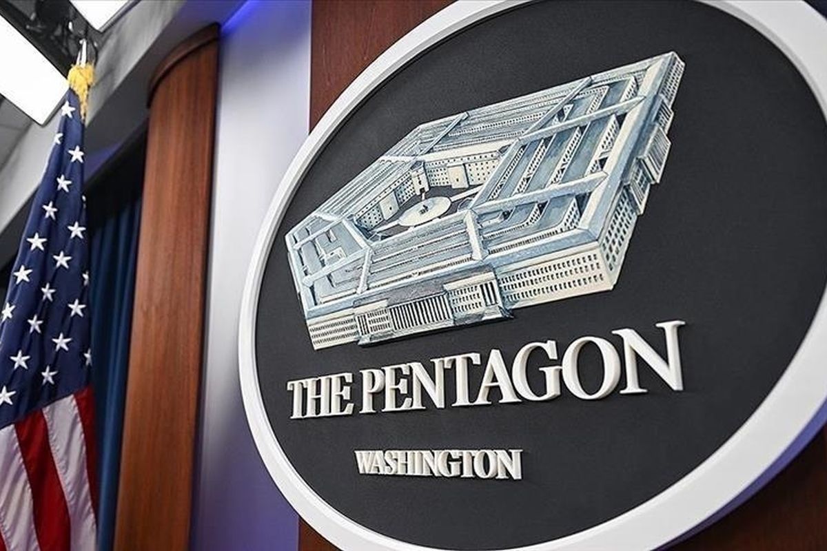 Pentagon siapkan kapal induk kedua ke Timur Tengah