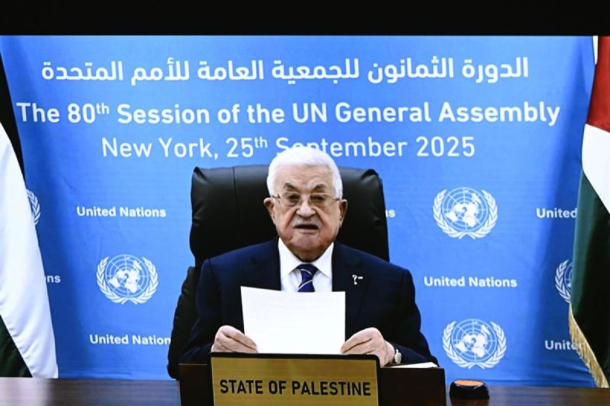 Presiden Abbas terima rancangan Konstitusi Sementara Negara Palestina