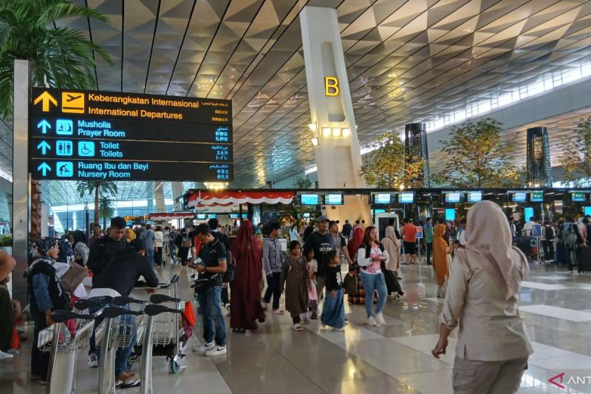 Penumpang di Soetta diprediksi capai 1,7 juta pada periode Imlek