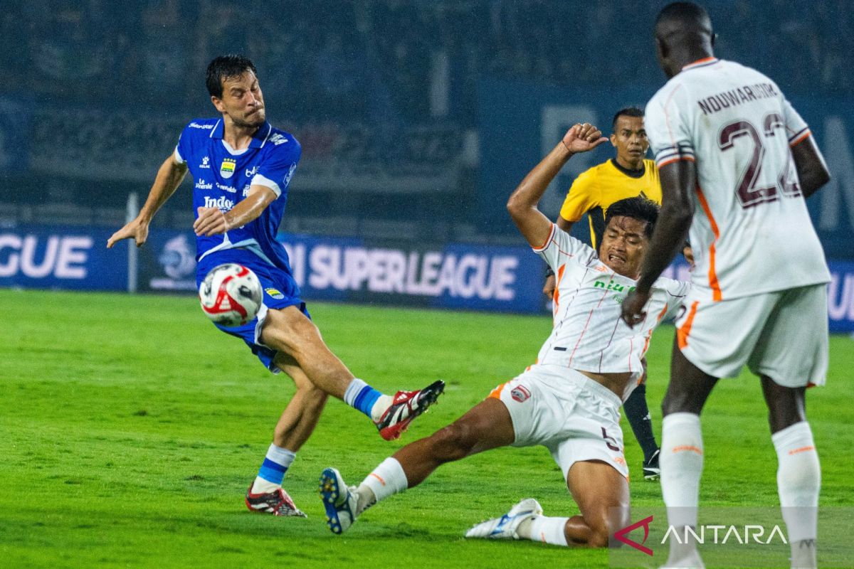Jadwal Super League: Borneo jamu Persib, Persija bertandang ke Bali
