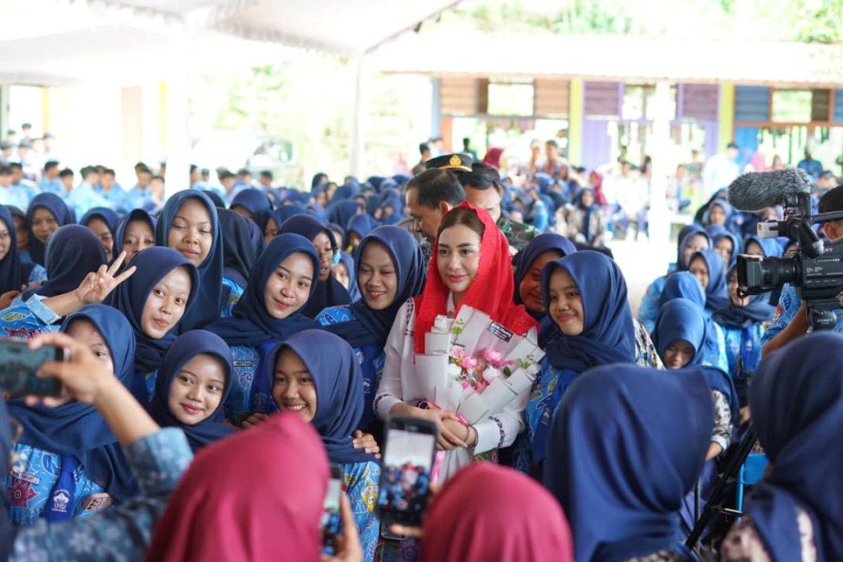 Anggota DPR dorong Gen Z siapkan diri sambut peluang industri kreatif