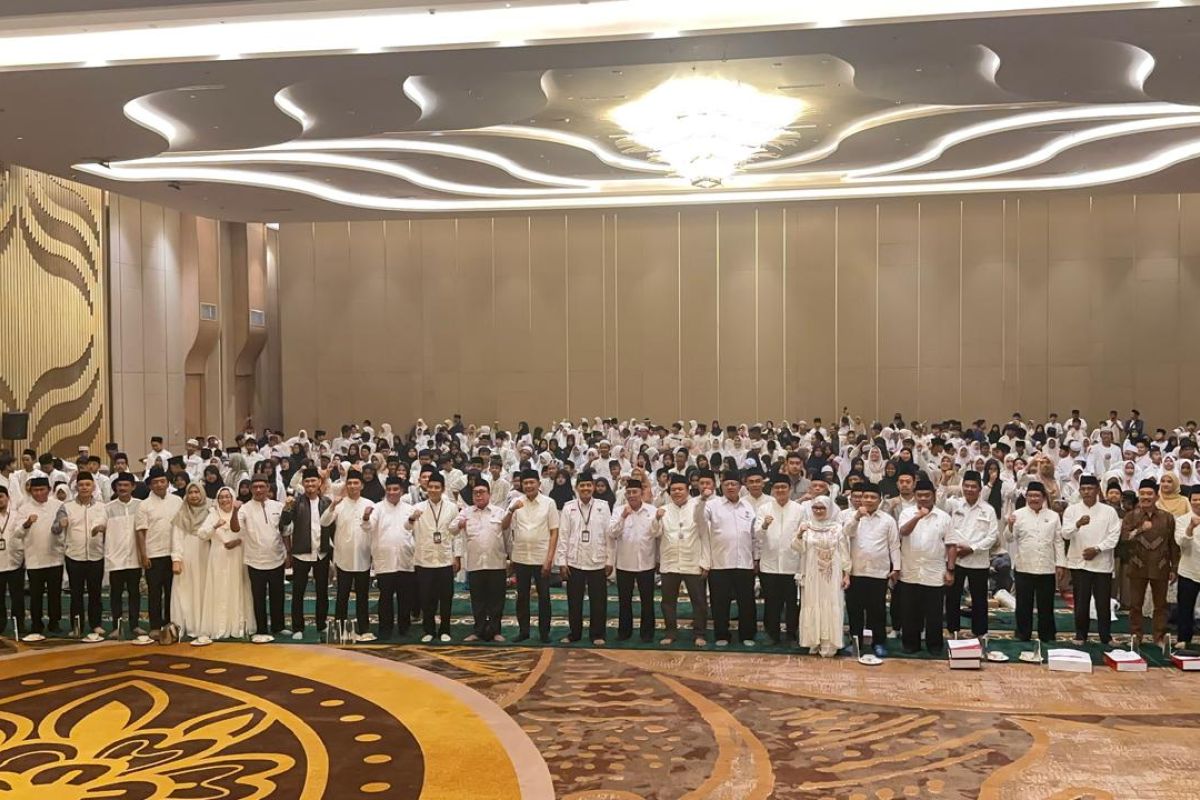 OJK-Baznas perkuat literasi keuangan seribu anak yatim di Malang