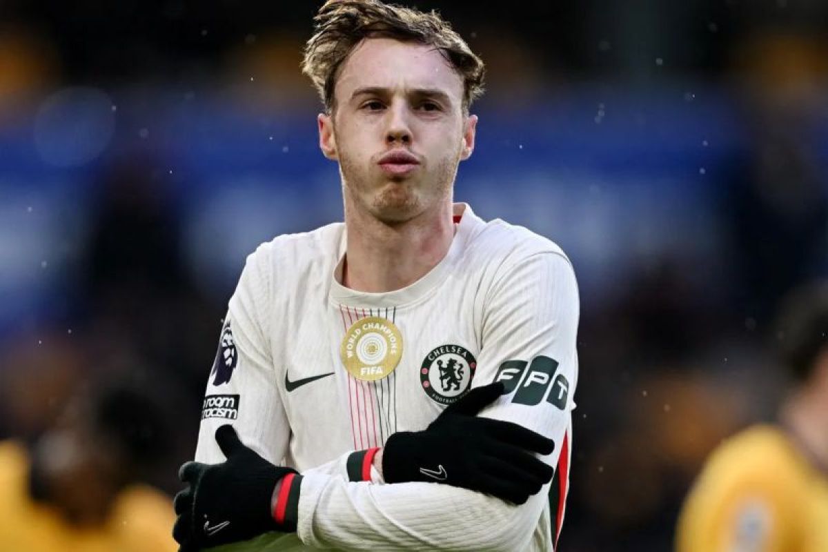 Cole Palmer hattrick saat Chelsea lumat Wolves 3-1