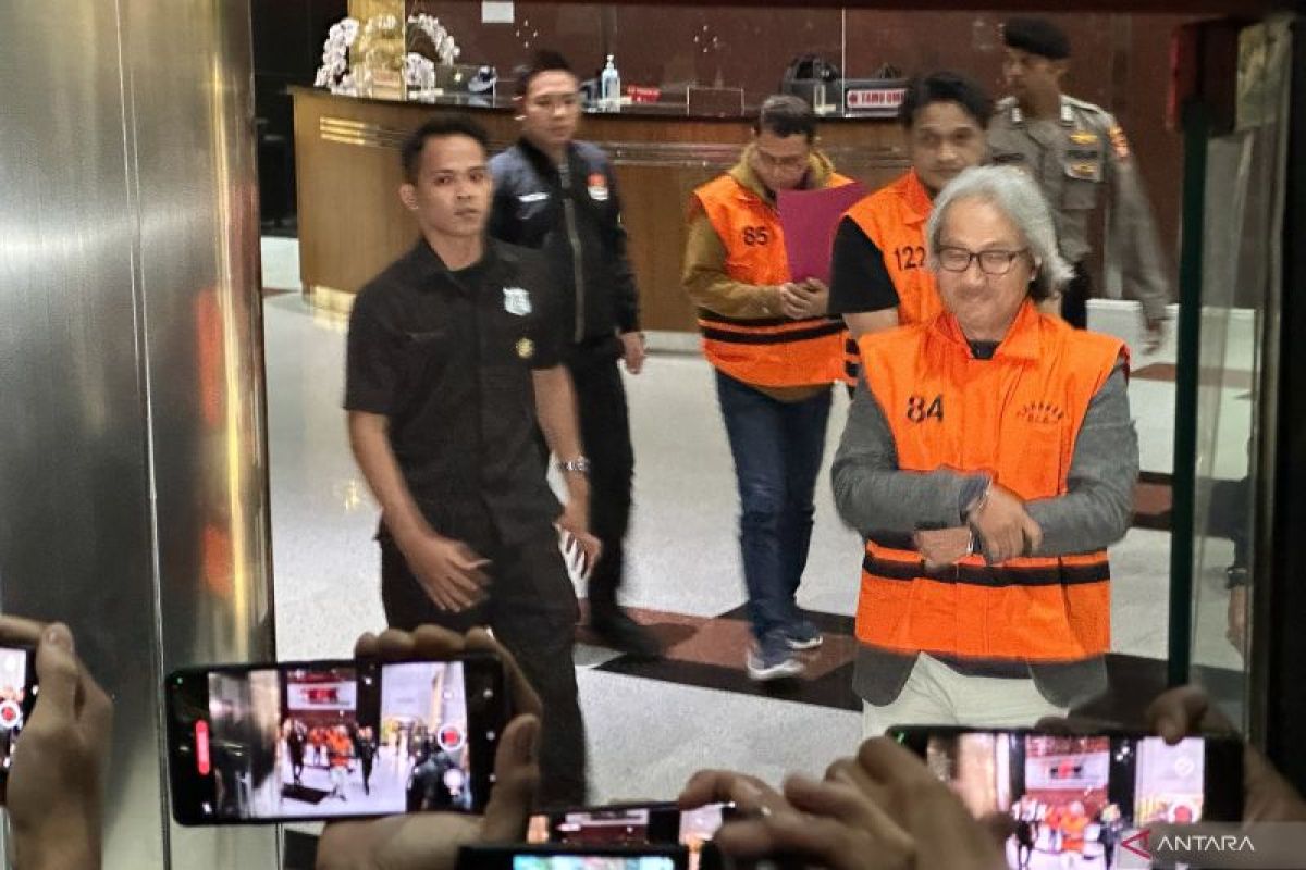 KPK dalami kaitan rangkap jabatan Mulyono dengan kasus restitusi pajak