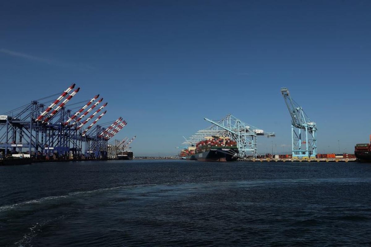 Trump naikkan tarif global baru dari 10 persen jadi 15 persen