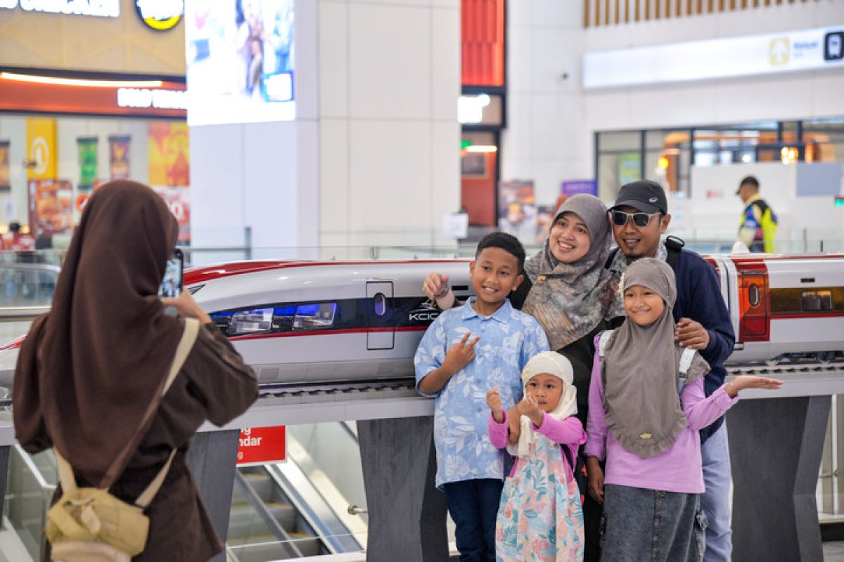 Whoosh catat lonjakan penumpang hingga 25 persen saat libur Imlek