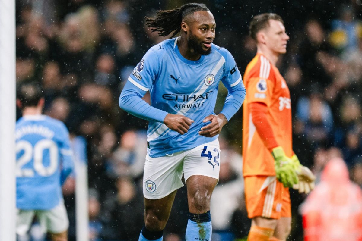 Libas Fulham 3-0, Manchester City tempel ketat Arsenal