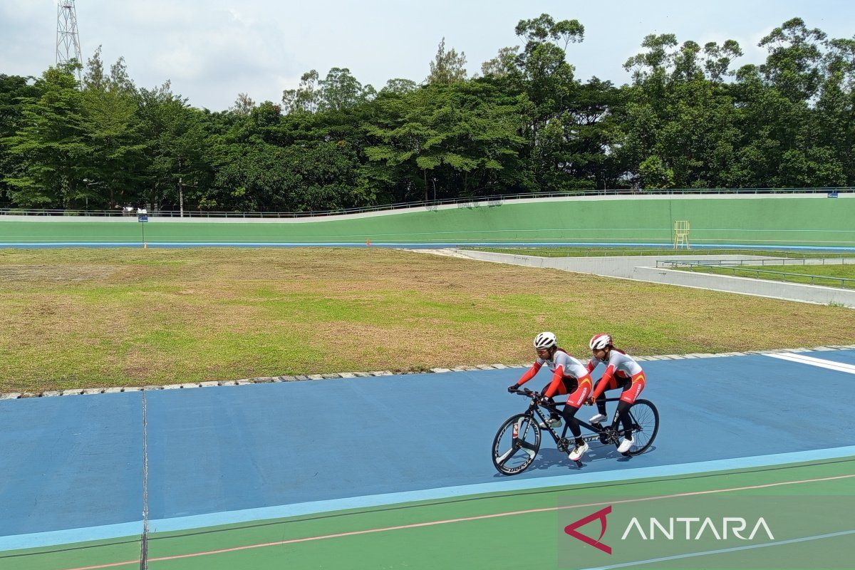 Vanza Mifthahul Jannah rebut emas women's time trial