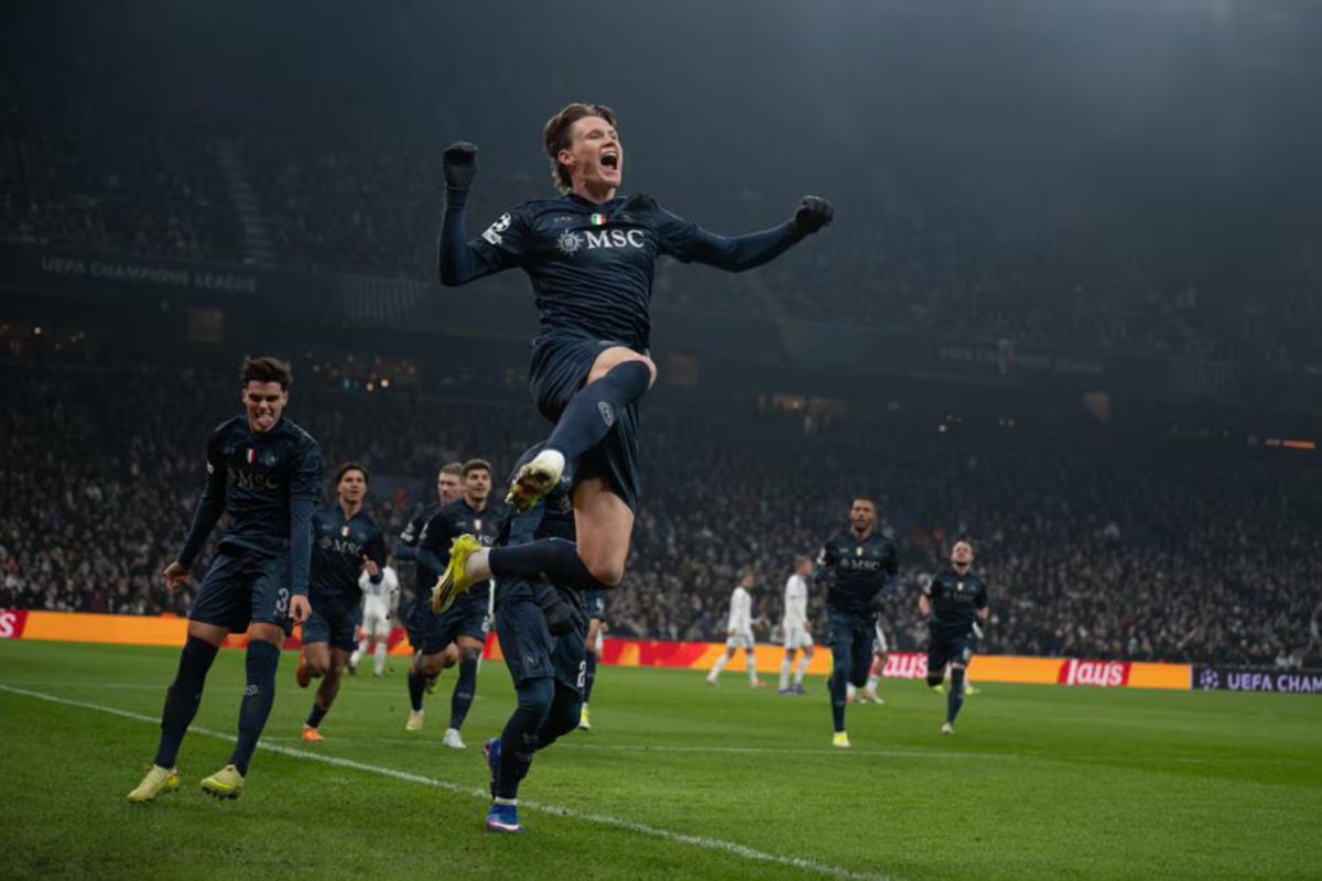 Napoli diimbangi Copenhagen, Bayer Leverkusen takluk dari Olympiacos