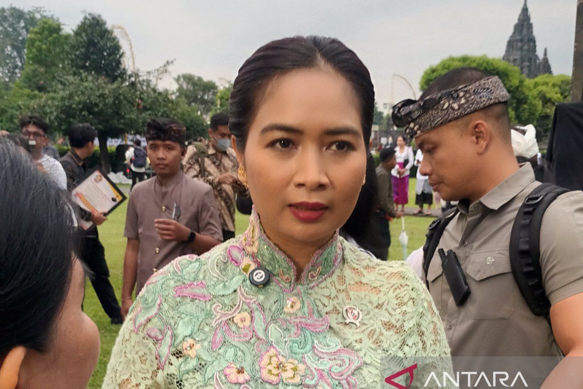 Wamenpar: Shivaratri jadi ruang penguatan identitas Hindu Nusantara