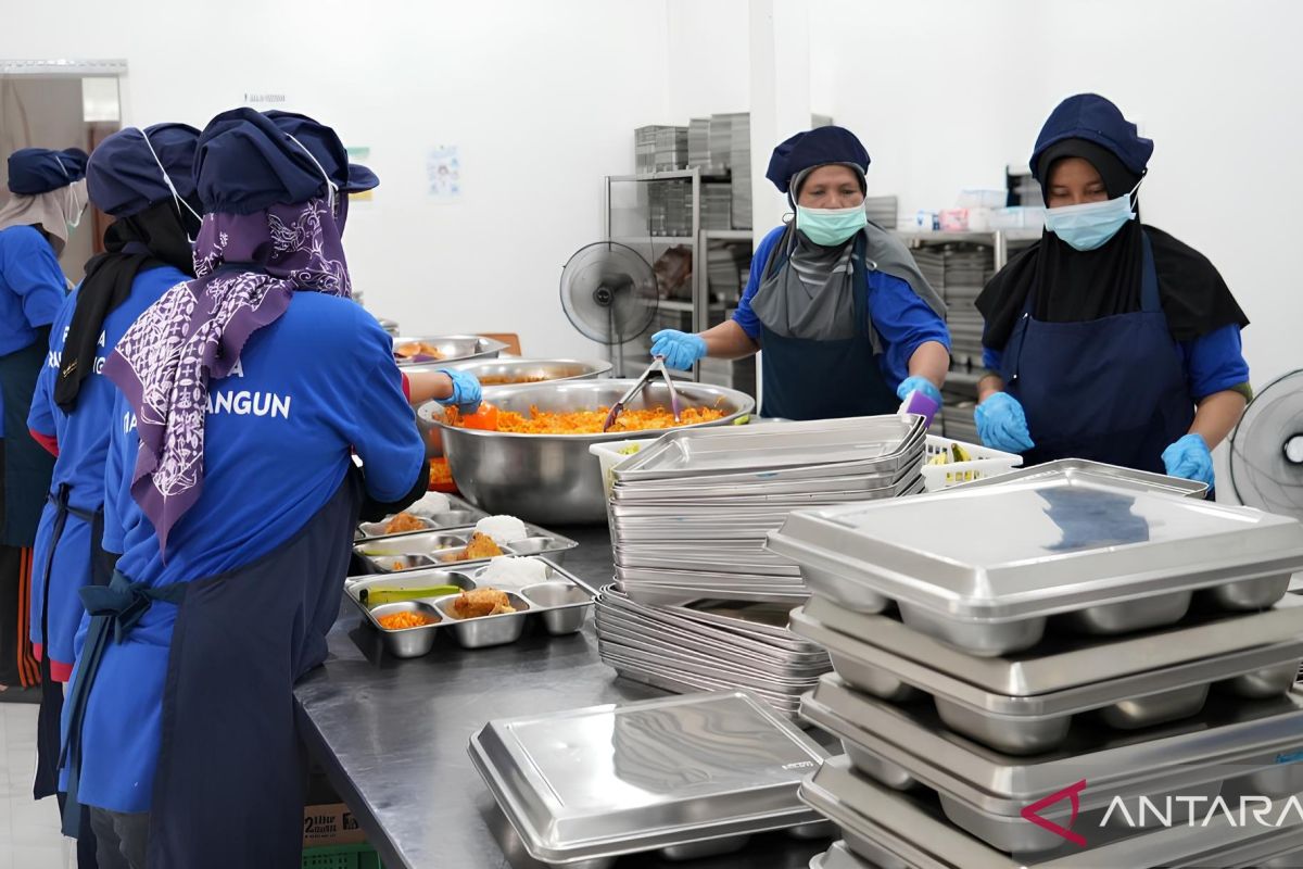 Humaniora kemarin, MBG saat Ramadhan hingga sapi bantuan presiden