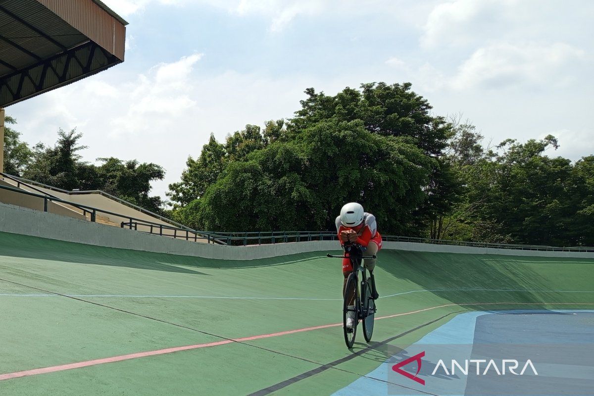 Cinta dengan balap sepeda antarkan Fadli raih emas APG 2025