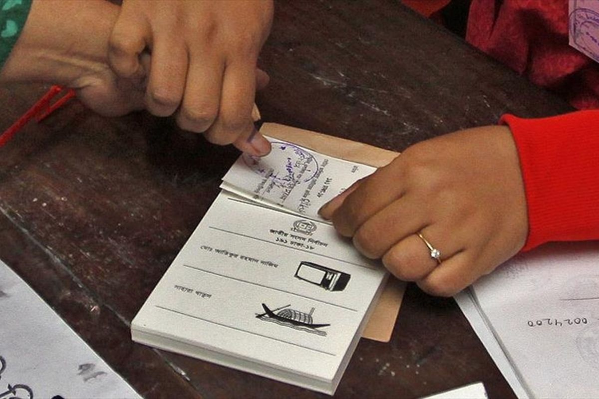 Partai oposisi BNP menang telak Pemilu Bangladesh