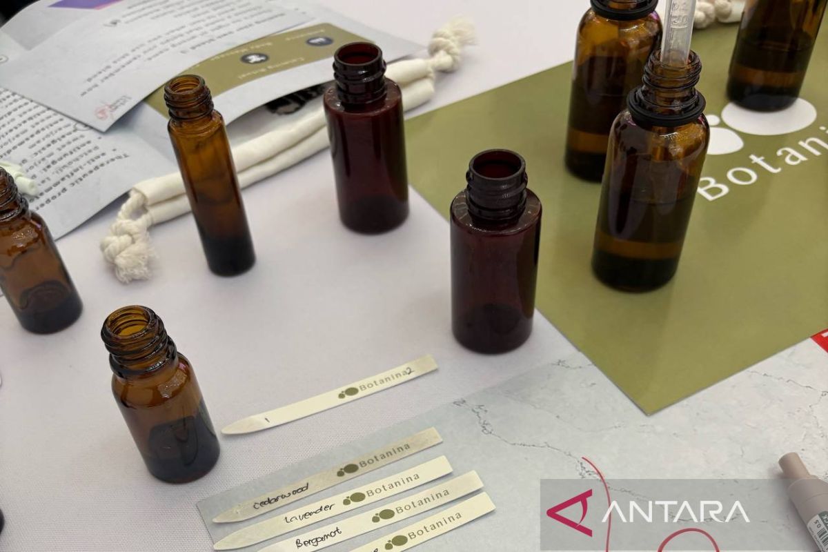 Kemarin, meracik minyak untuk kesehatan hingga logo baru Honda