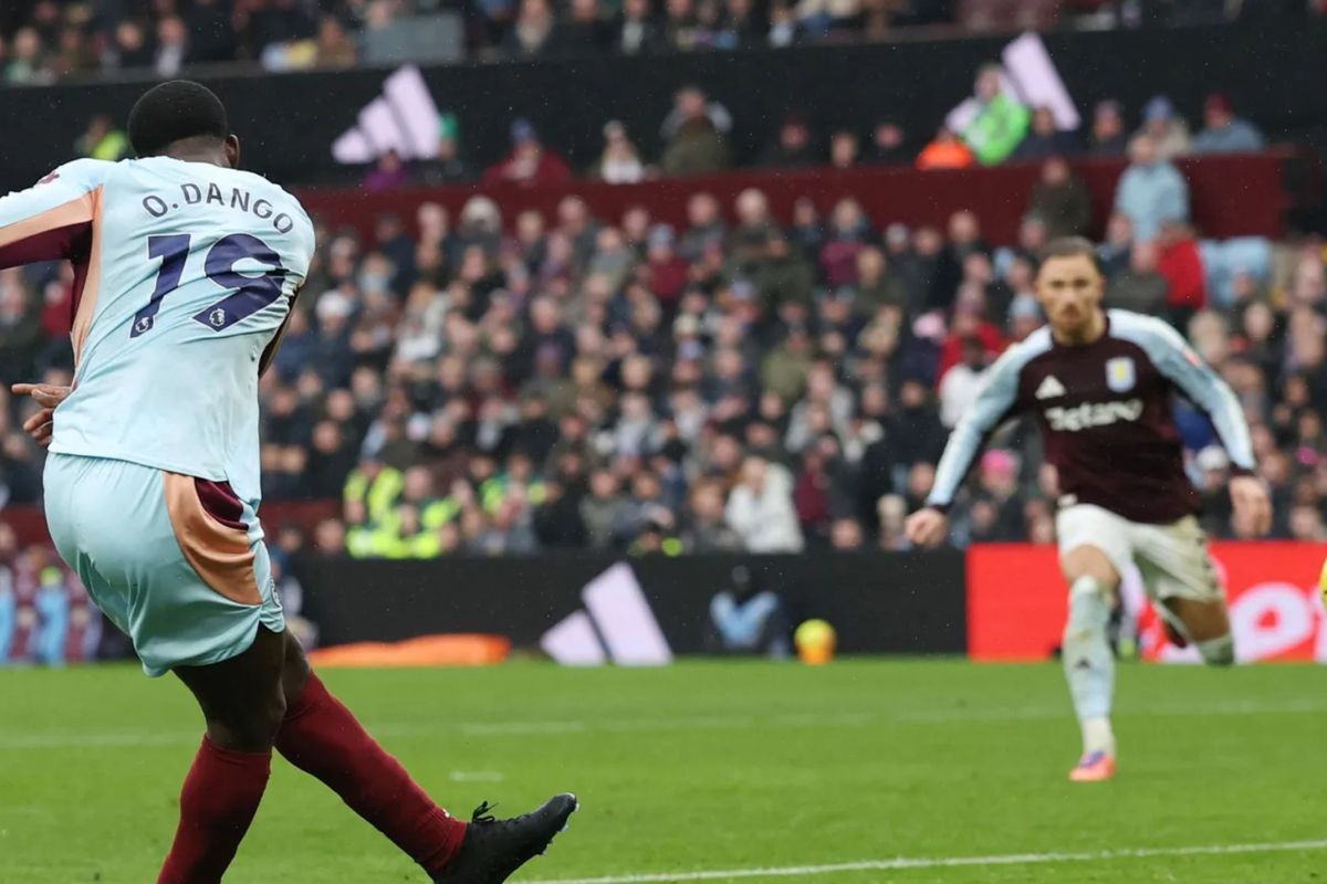Aston Villa takluk kepada Brentford, Nottingham imbangi Crystal Palace