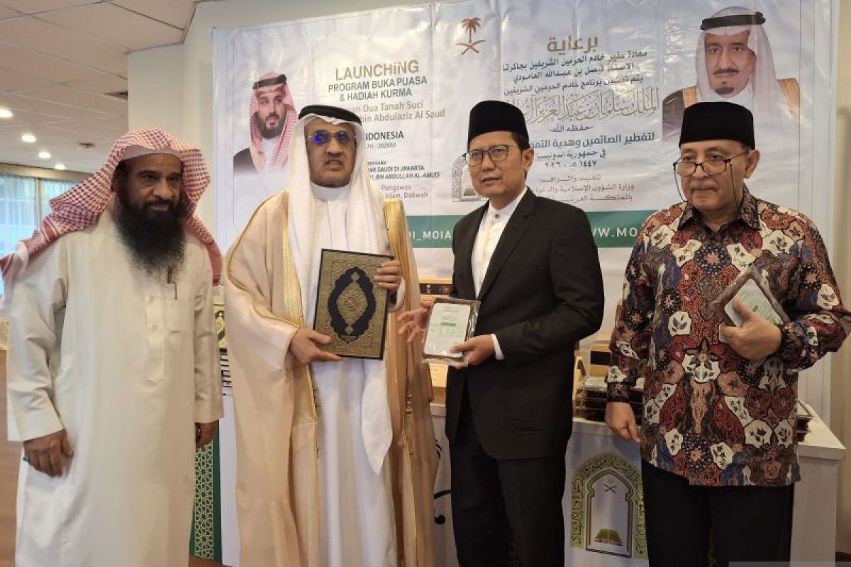 Saudi gelar buka bersama, bagi kurma di berbagai kota di Indonesia