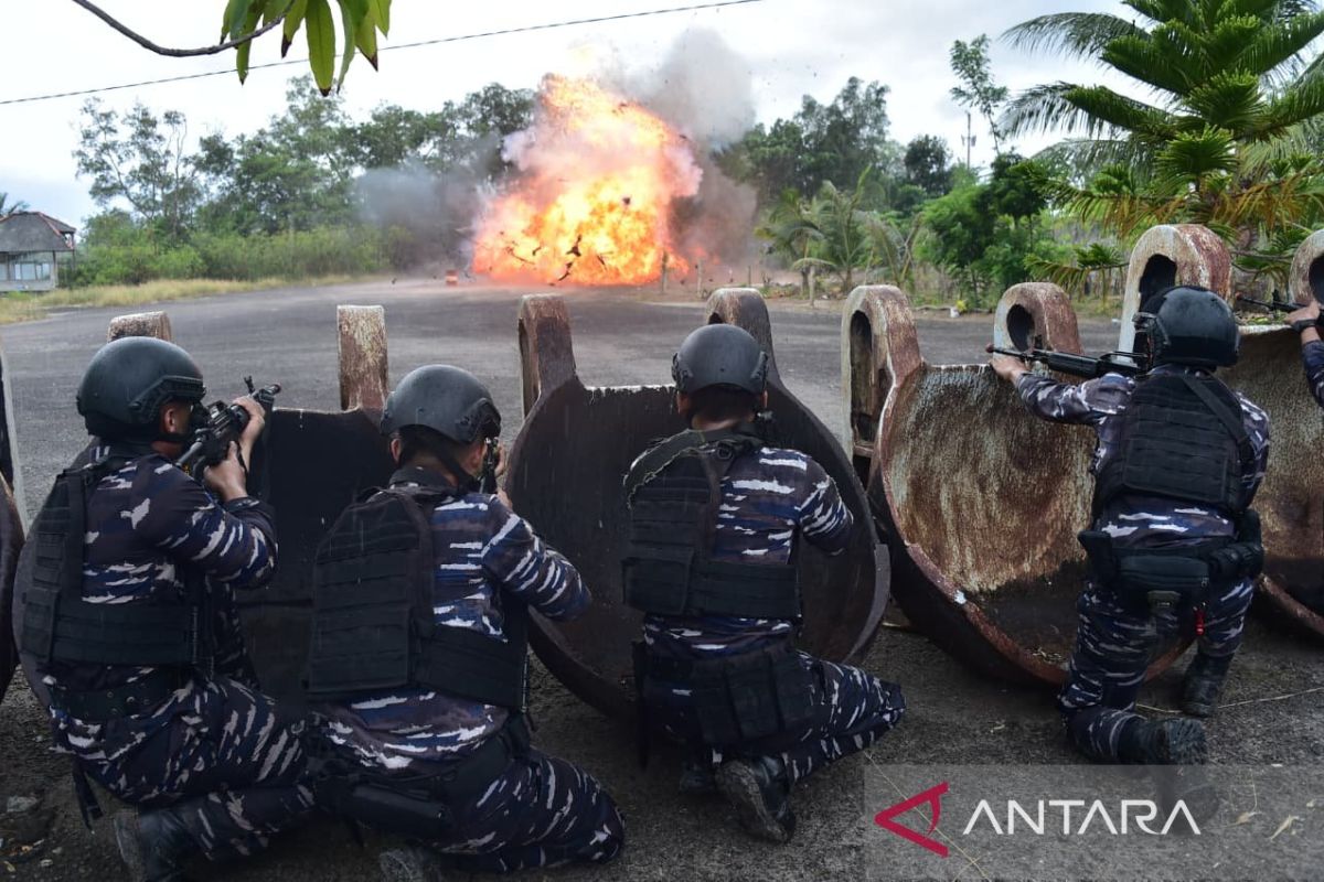 TNI AL pertajam kekuatan tempur dengan gelar latihan di Batam