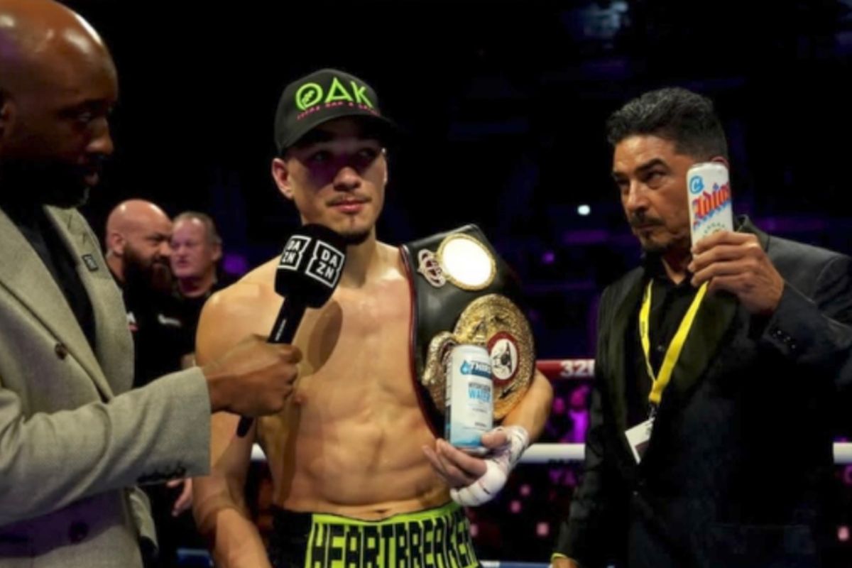 Figueroa KO Nick Ball di ronde terakhir untuk rebut juara dunia WBA