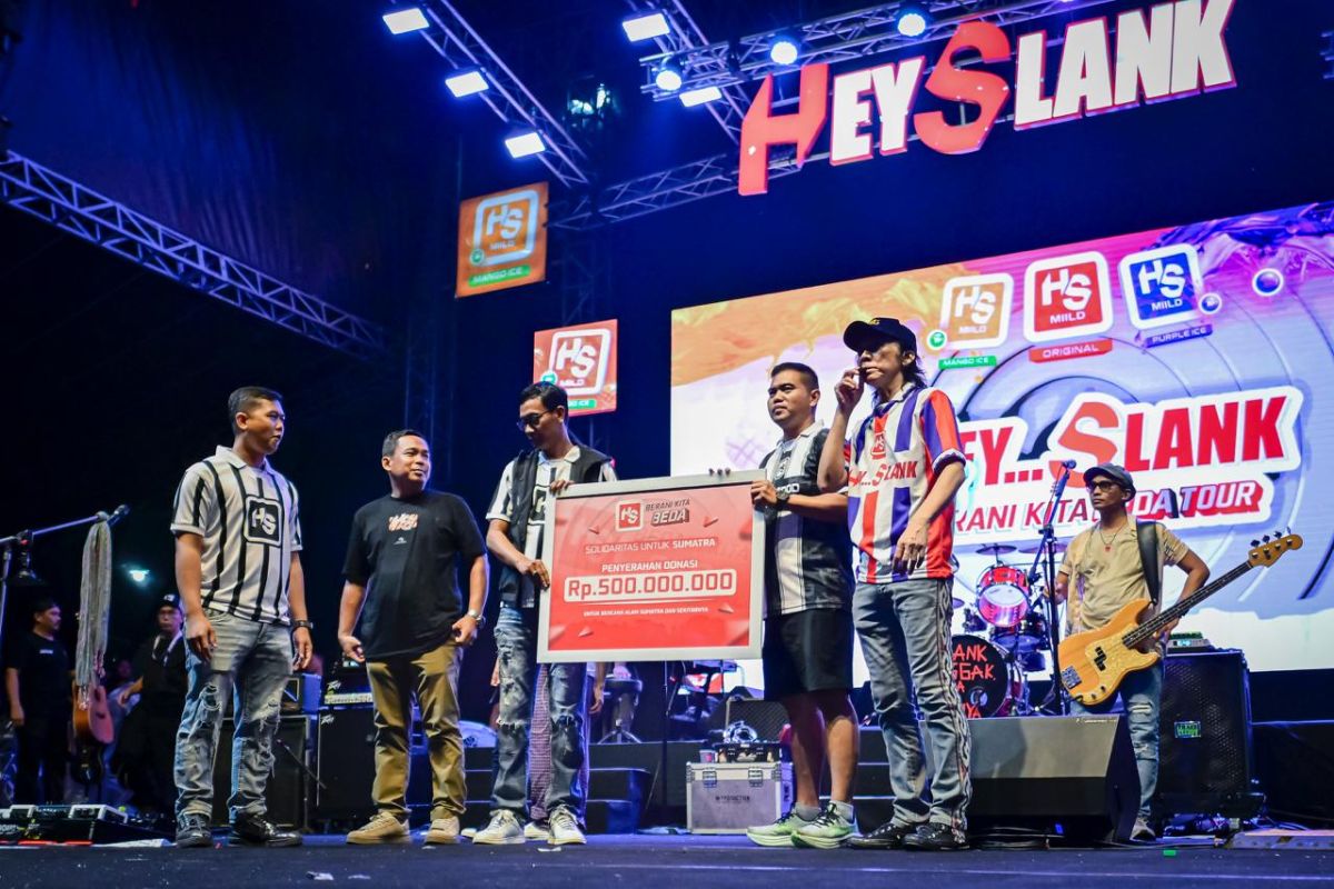 Slank sumbangkan hasil konser di Bali untuk korban bencana di Sumatera