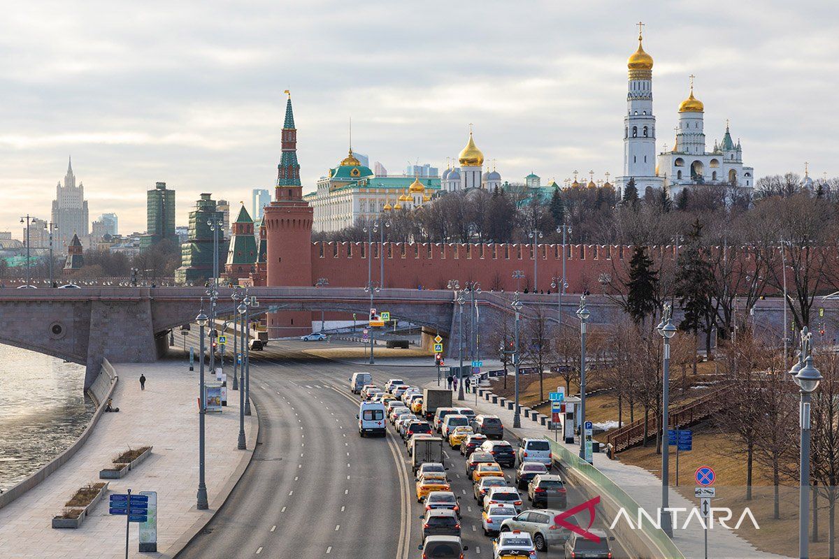 Rusia tuding Eropa tengah dipersiapkan untuk konflik bersenjata