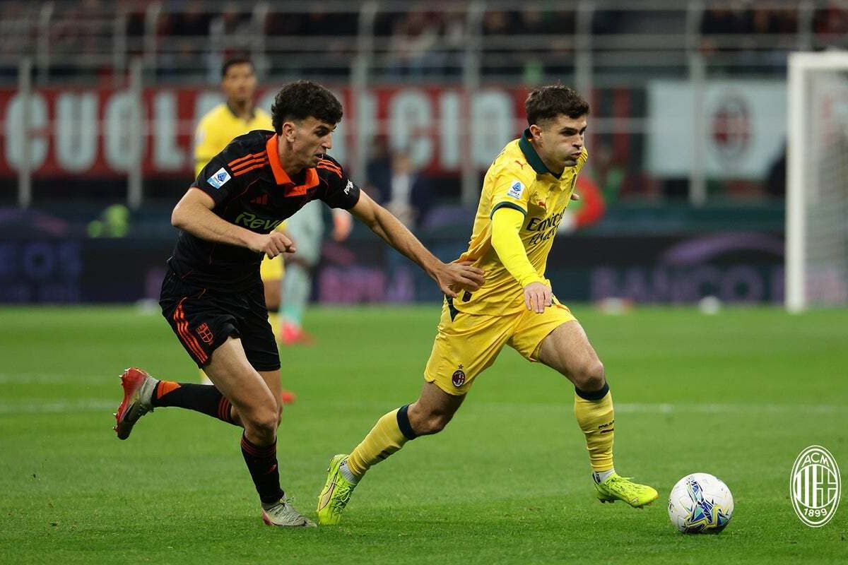 AC Milan main imbang 1-1 saat jamu Como 1907, Allegri dikartu merah