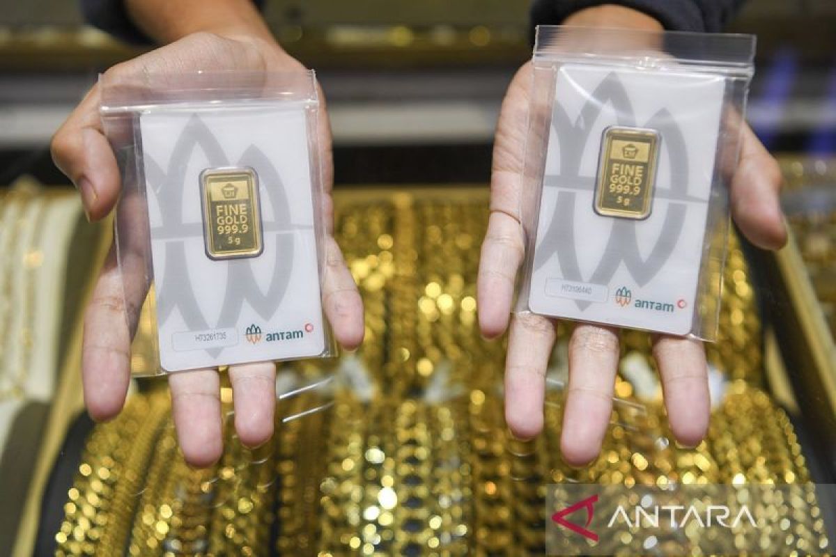 Harga emas Antam Sabtu pagi naik Rp50 ribu jadi Rp2,954 juta per gram