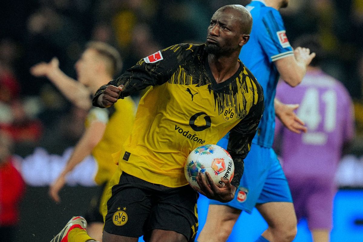 Dortmund tempel Bayern setelah tekuk Heidenheim 3-2