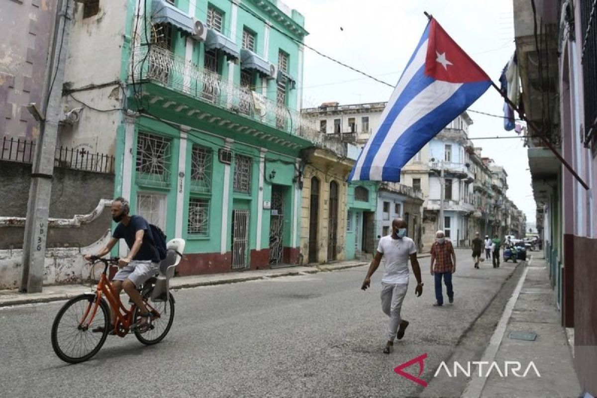 Siasati tekanan tarif Trump, Meksiko kirim ratusan ton bantuan ke Kuba