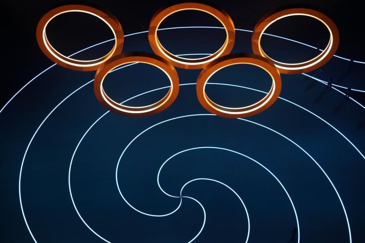 Sorotan upacara pembukaan Olimpiade Musim Dingin Milan-Cortina 2026