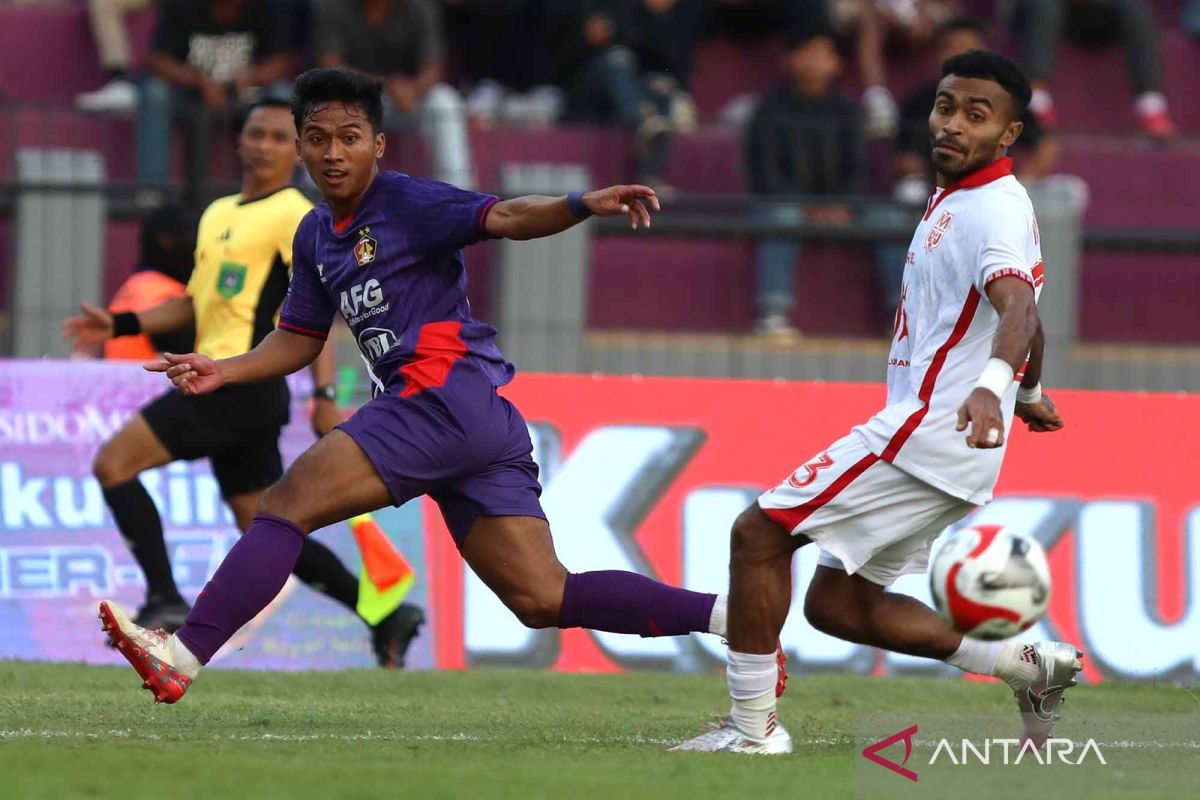 Persik Kediri pinjamkan M Khanafi ke  Borneo FC