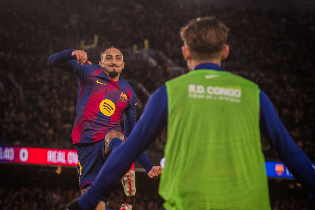 Barcelona rebut kembali puncak klasemen setelah menang 3-0 atas Oviedo