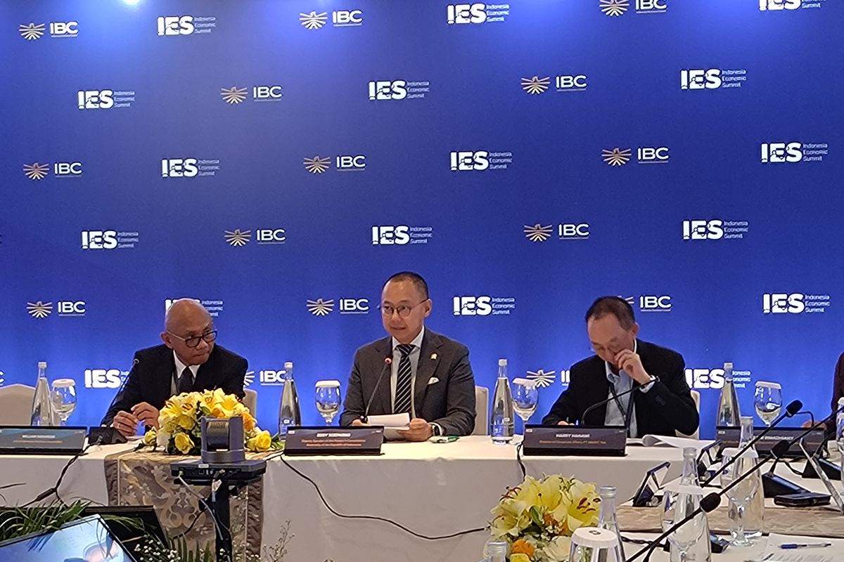 Wakil Ketua MPR: Kepuasan 79 persen bukti Prabowo "on the track"