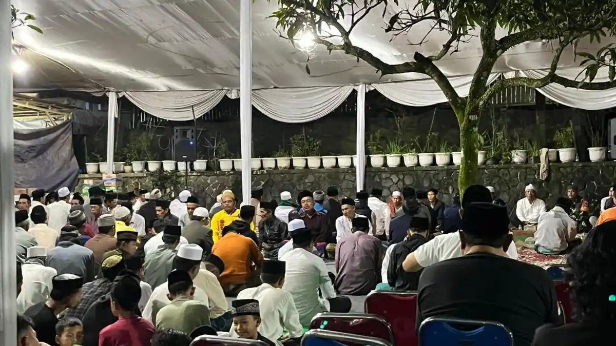 Dikenal Baik, Ratusan Orang Hadiri Tahlil Hari Kelima Putra Sulung Wabup Bogor Jaro Ade di Sukajaya