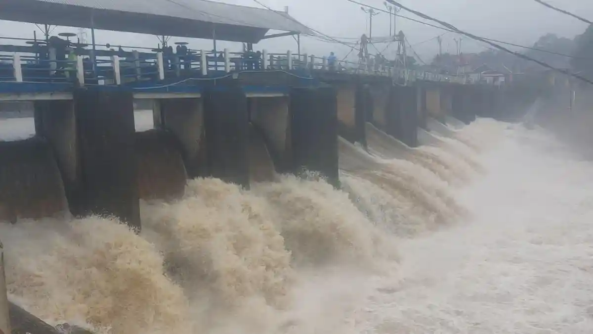 Update Tinggi Air Ciliwung di Bendung Katulampa Usai Bogor Diguyur Hujan, Bertahan di Siaga 4