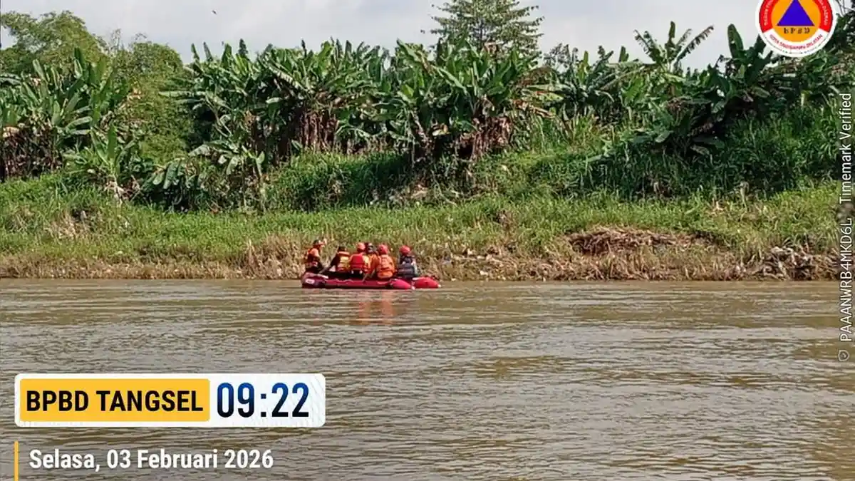 Pekerja Jembatan yang Jatuh ke Sungai Cisadane Masih Hilang, Tim SAR Sisir Sampai Tangsel