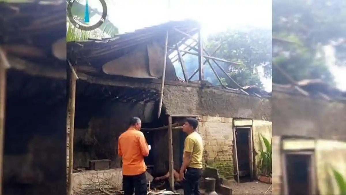 Tiba-tiba Ada Angin Kencang Subuh-subuh, Atap 4 Unit Rumah Warga Citeureup Bogor Hancur