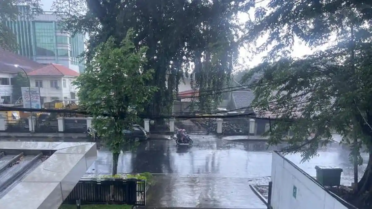 Kondisi Cuaca Kota Bogor Jumat 20 Februari 2026, Hujan Sejak Sahur, Potensi Guyur Sampai Buka Puasa