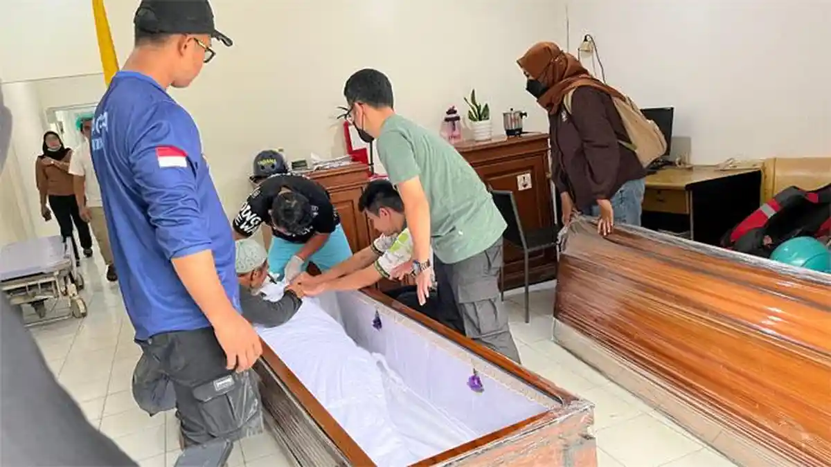 Jenazah Pelajar SMK Ciomas Bogor Langsung Dibawa ke Cicurug Sukabumi, Dikenal Sosok Anak yang Baik