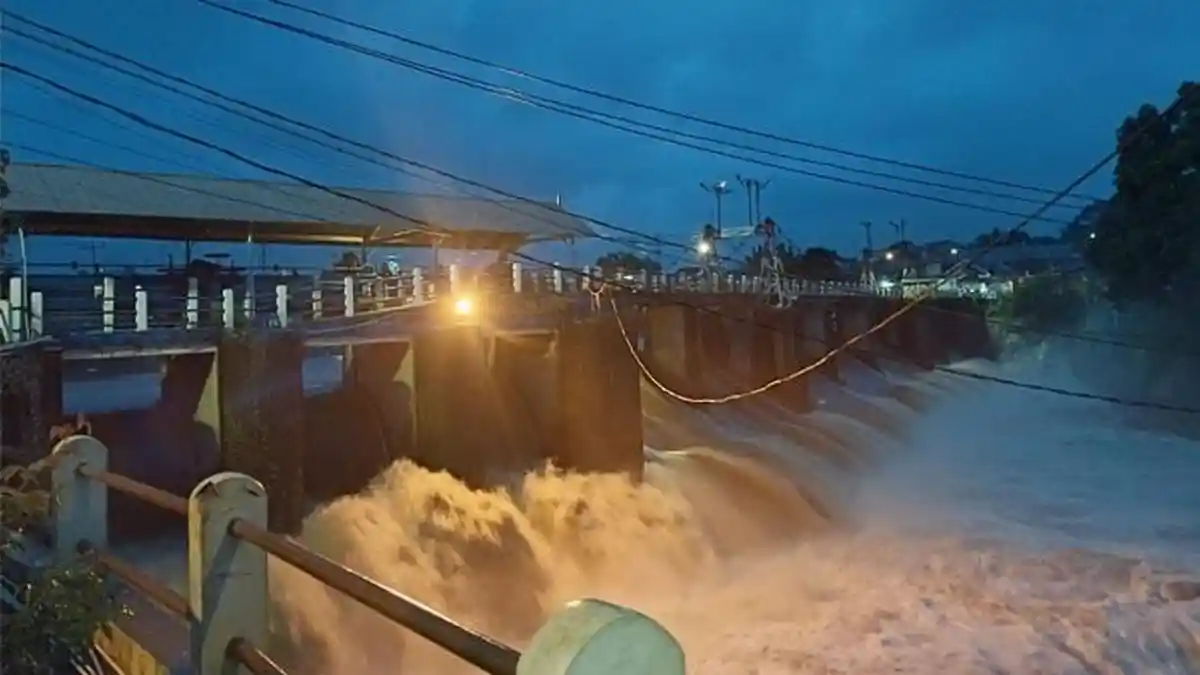 Update Bendung Katulampa Bogor Rabu Pagi: TMA Capai 80 Cm, Status Siaga 4