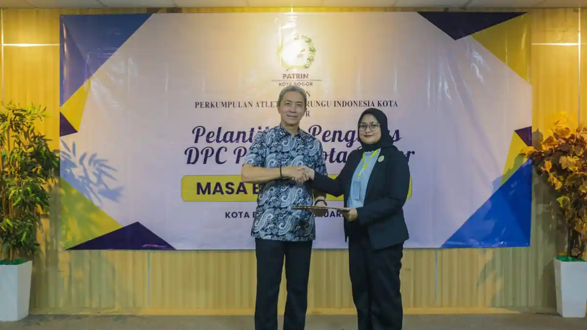 Atlet Renang Peraih Emas Peparnas Zalfa Dhiyaulhaq Resmi Nahkodai DPC PATRIN Kota Bogor 2026-2031