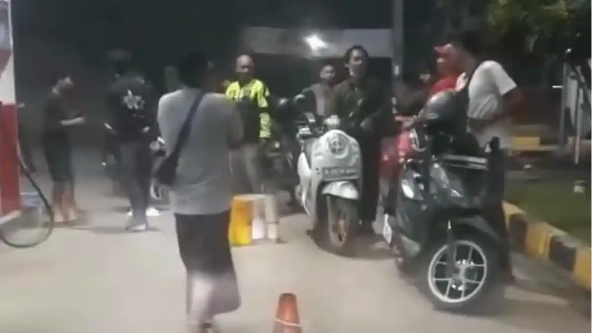 Pertalite Campur Air Bikin Belasan Motor Mogok, Penjualan di SPBU Parungpanjang Bogor Resmi Distop