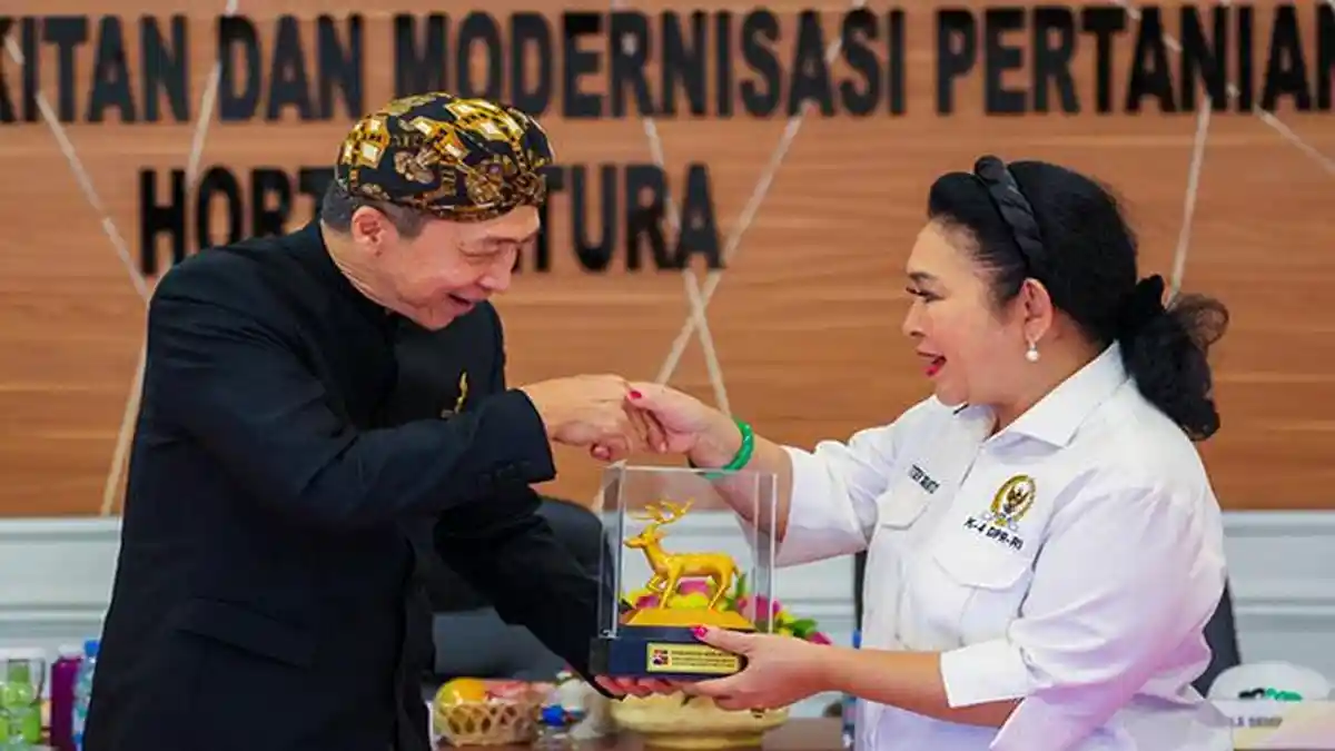 Kunjungi Lembaga Riset di Bogor, Titiek Soeharto Apresiasi Inovasi Ayam Kampung Jumbo