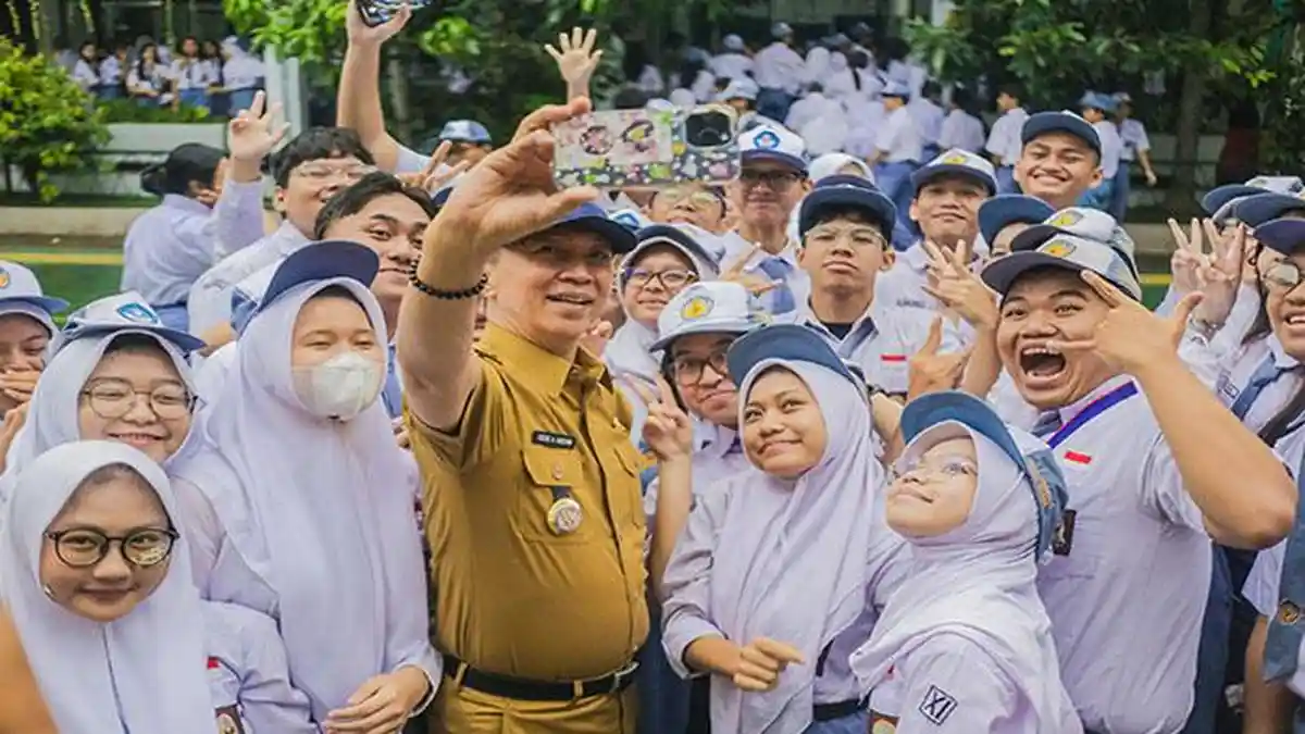 Dihadapan Ratusan Pelajar SMA Kota Bogor, Dedie Rachim Ingatkan Bahaya Judol dan Bulliying