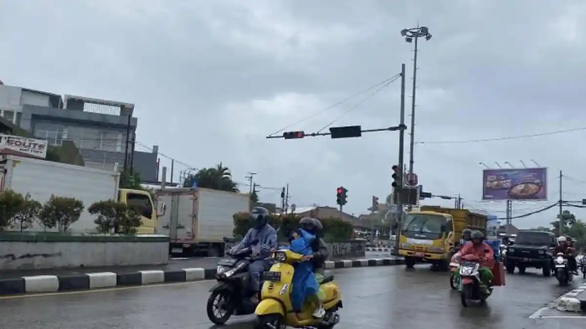 Disdik Kota Bogor Tak Akan Liburkan Siswa Meski Hujan Sejak Pagi, Kadisdik: Masih Bisa Diantisipasi