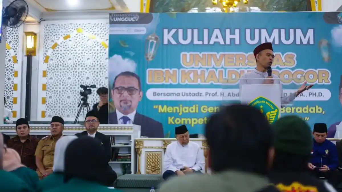 Kuliah Umum Bareng UAS, Sekda Kota Bogor Ingatkan Mahasiswa UIKA Adab Harus Lebih Utama dari Ilmu