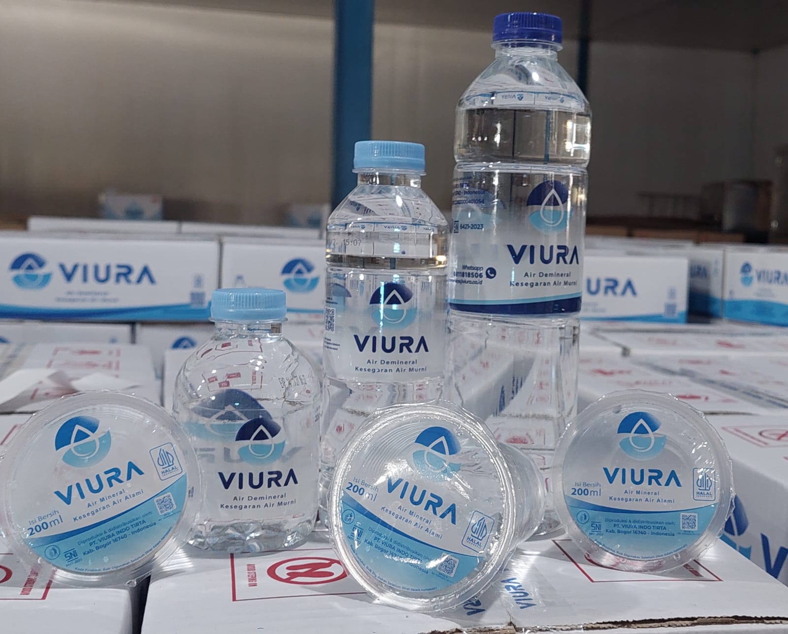 Air Demineral Viura / Dus 24 botol